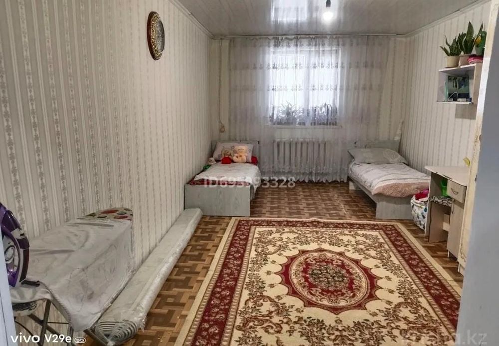 Продам 5ти ком. саманный дом