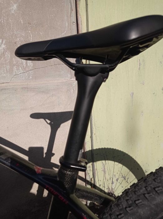 Карбонов хардтейл размер М 29 цола