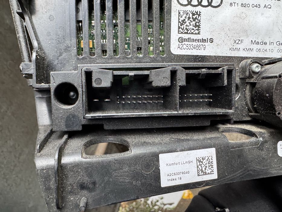 Климатроник за Ауди А4 b8 с подгрев