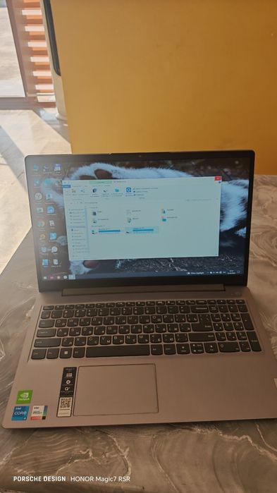 Nautbuk Lenovo SSD 256 1 Terra xotira