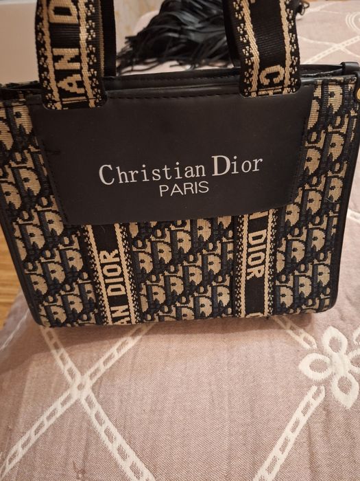 Продам сумочки.  От 1500 до 5000.