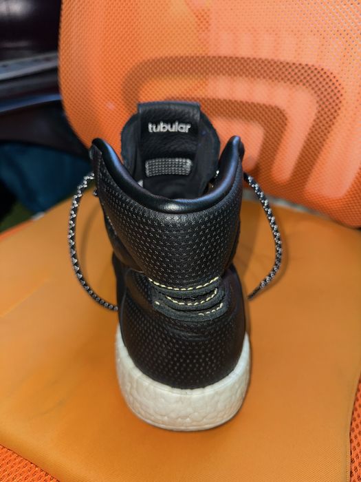 Vand Adidas Tubular