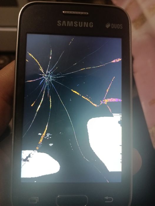 Продам Самсунг дуос g130e