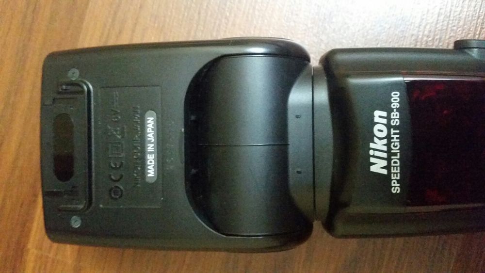 Вспышка Nikon sb 900
