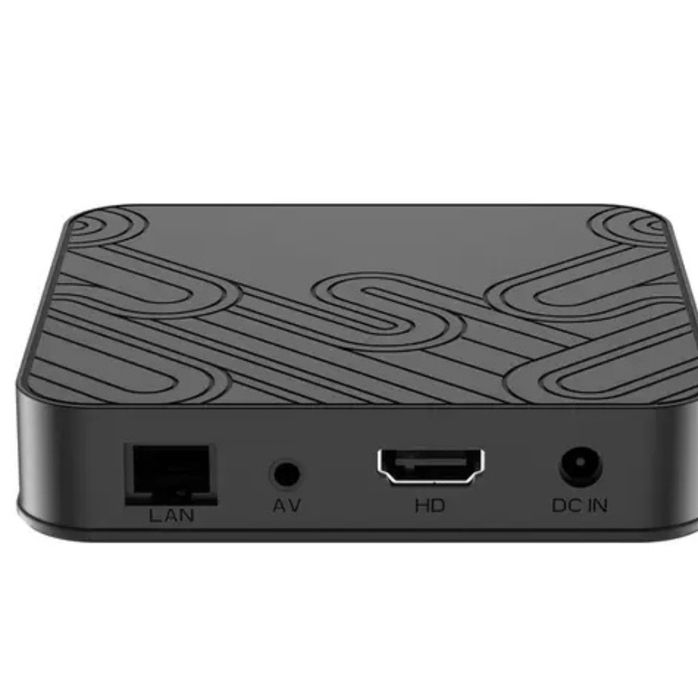 Продам смарт ТВ приставку Z8 pro