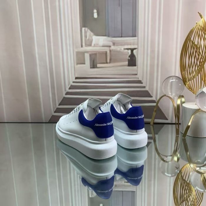 Alexander McQueen Oversized Sneaker – White/Blue