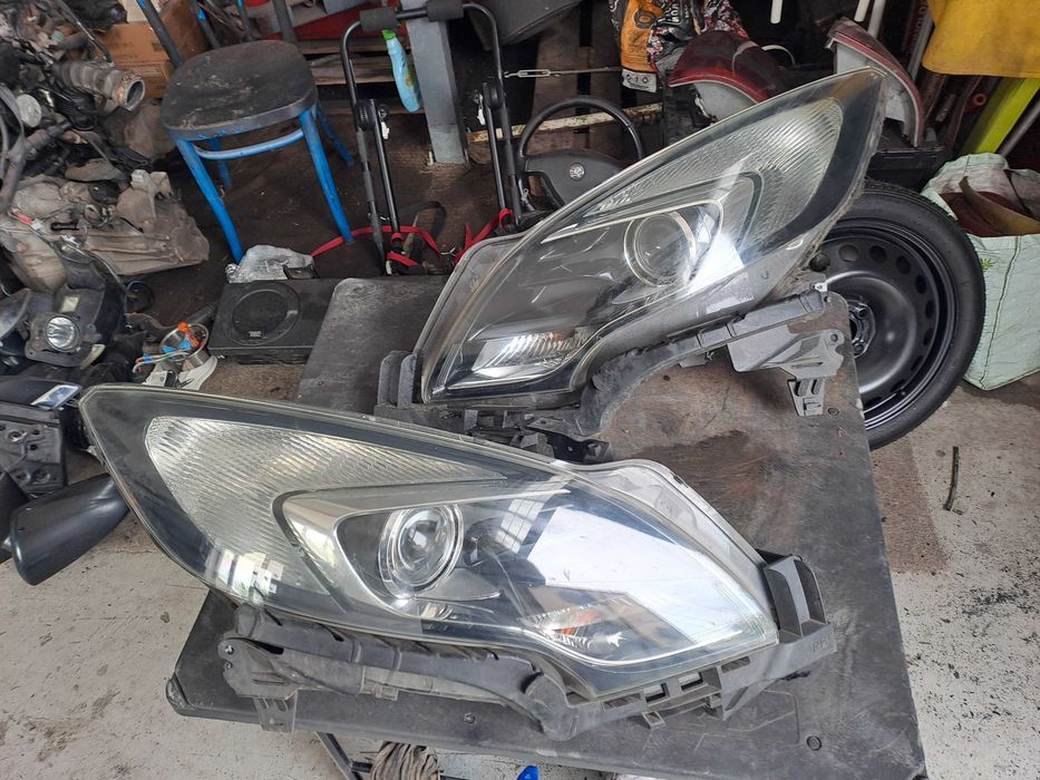 Far stanga dreapta Faruri Opel Zafira C cu Lupa