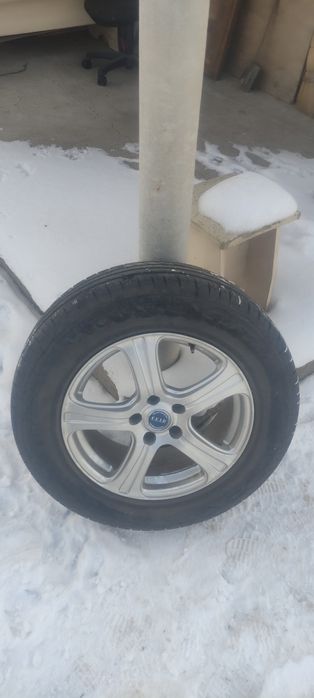 Продам диски с резиной