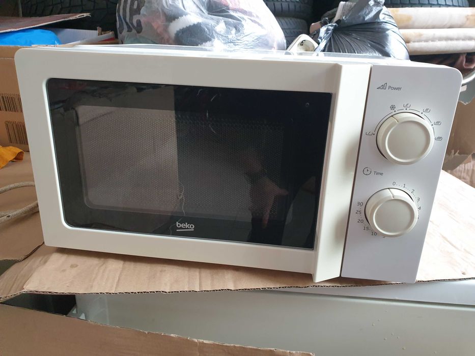 Cuptor cu microunde Beko-import