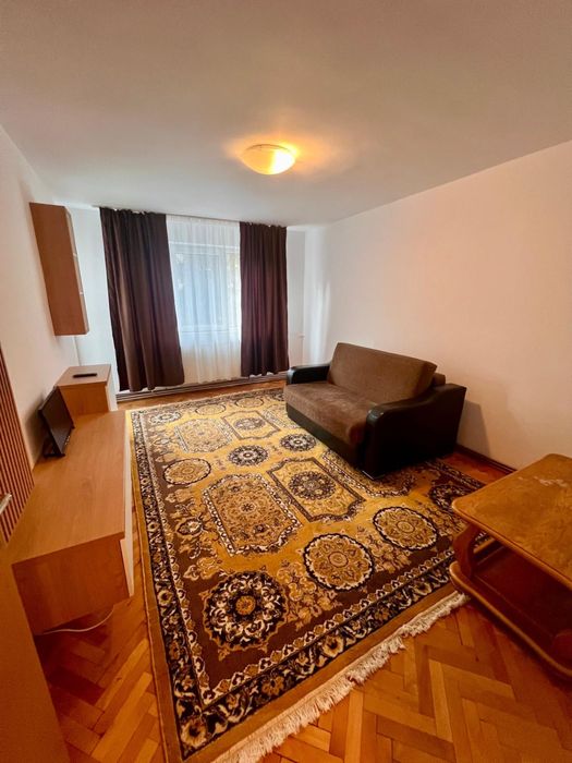Apartament de inchiriat