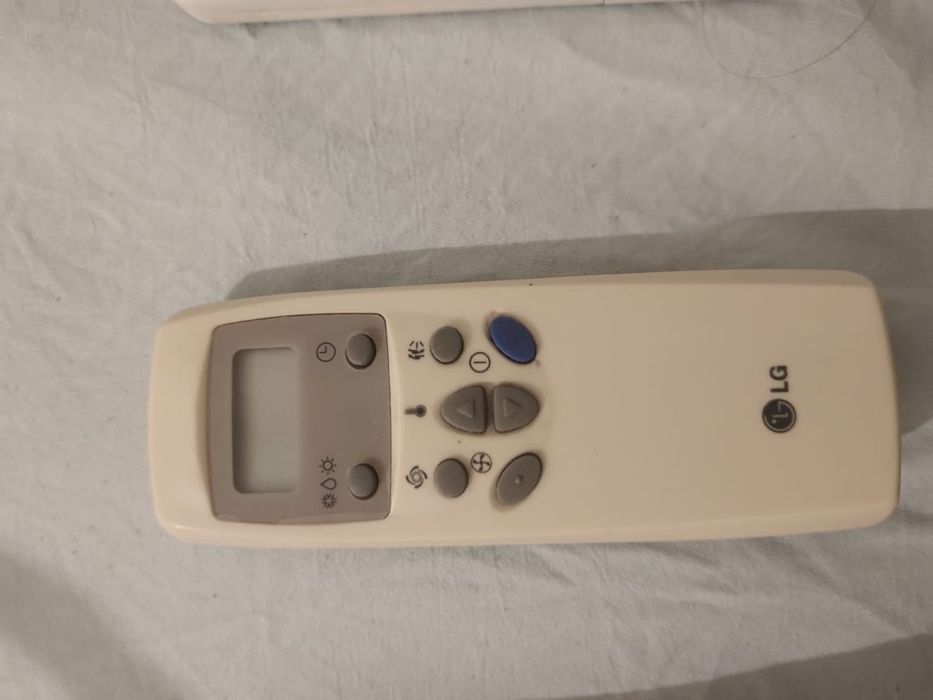 Пульты для кондиционера, 2500