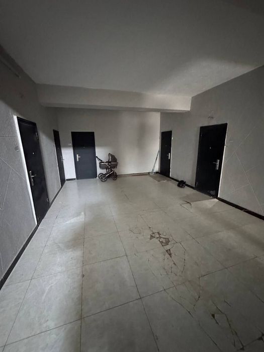 3 хонали каробка квартира сотилади