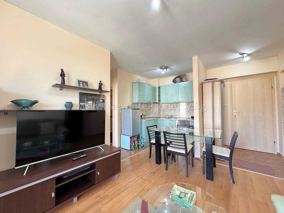 Продава се Двустаен апартамент в к.к. Слънчев бряг - 49 кв.м за 1164 €/кв.м - Снимка #5