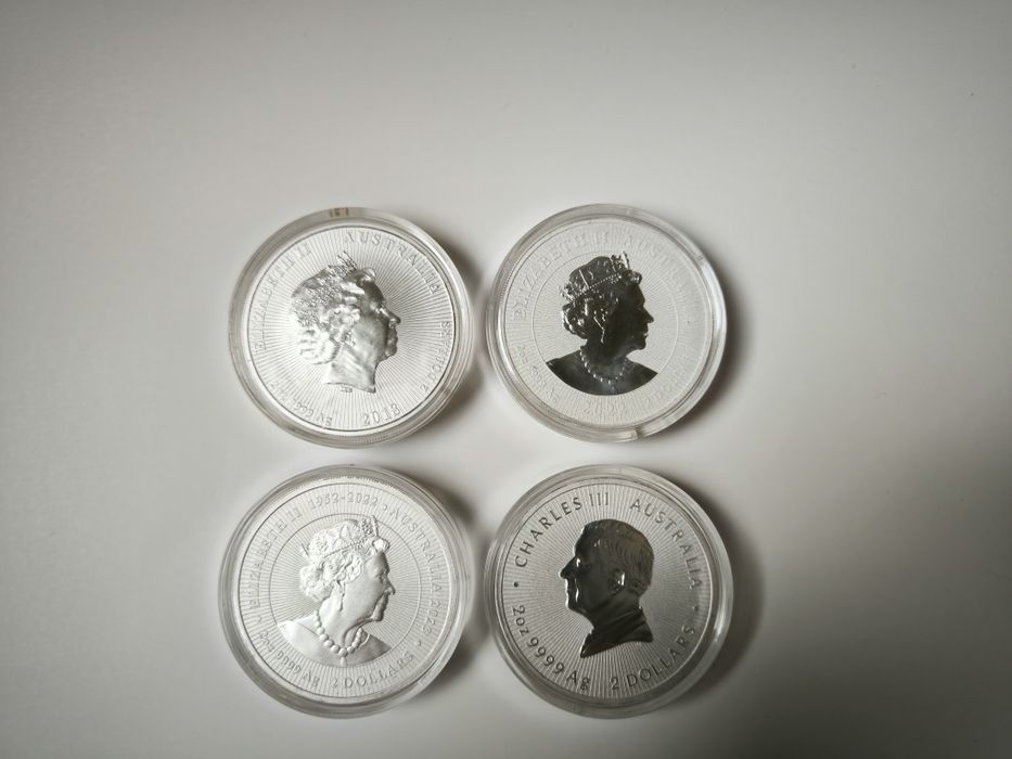 Сребърни монети по 2 унции