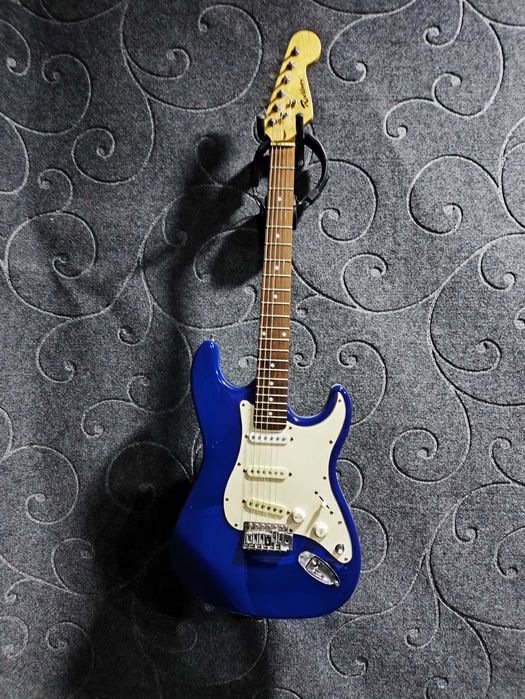 Электро гитара Rockburn