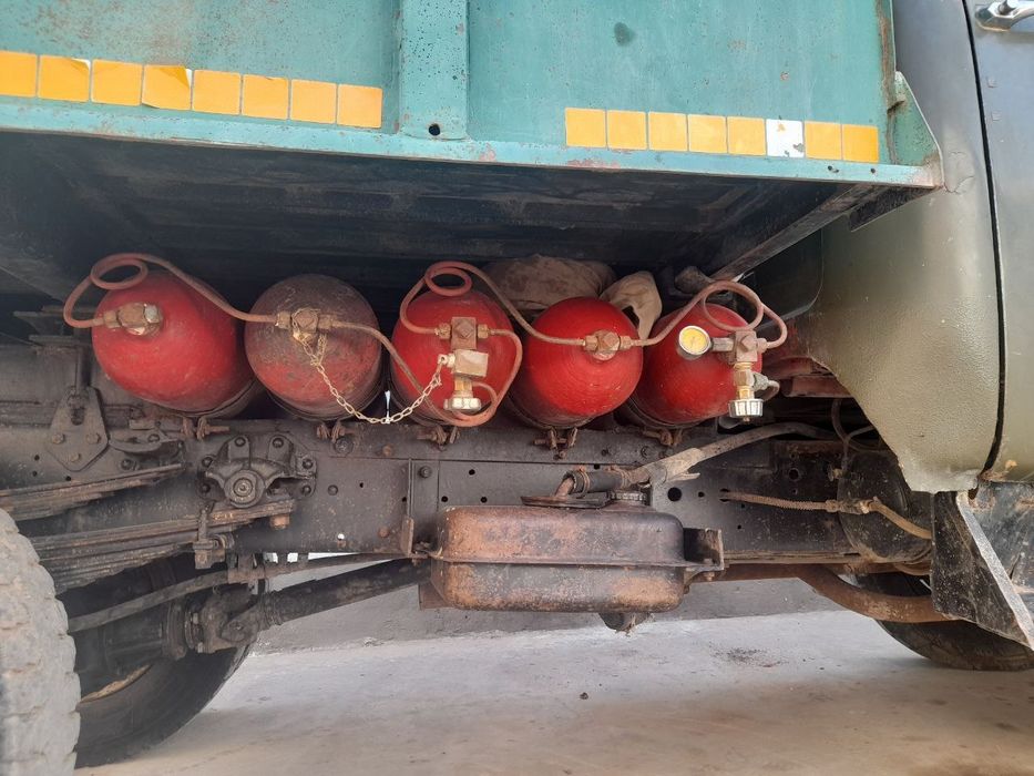 Zil130 sotiladi 1987yil yoqilğisi metan