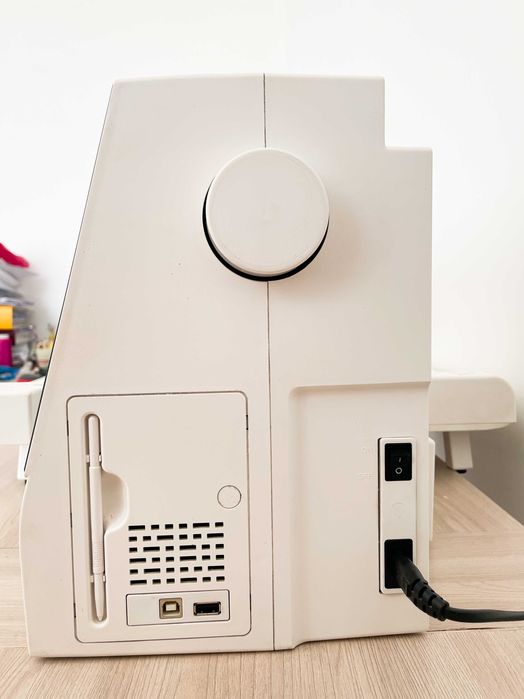 Вышивальная машинка Janome Memory Craft 500E | автомат | экран | USB