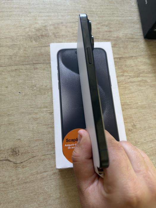 Iphone 15 pro max nou baterie 100% prima utilizare