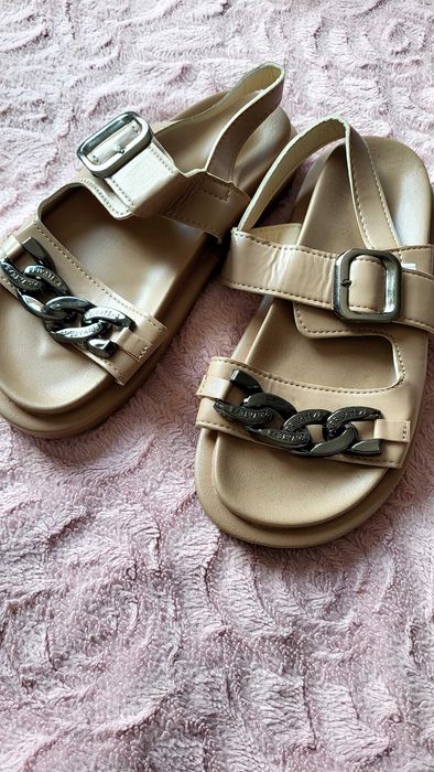 Женская обувь новая