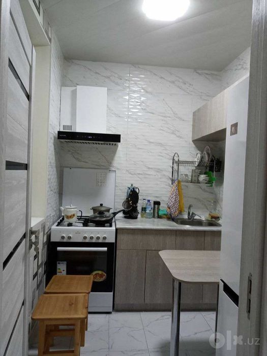 Продаю СВОЮ 3Х ком (6 таксопарк)
