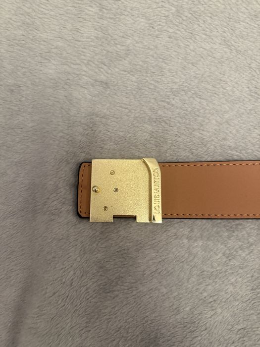 Curea stil Louis Vuitton