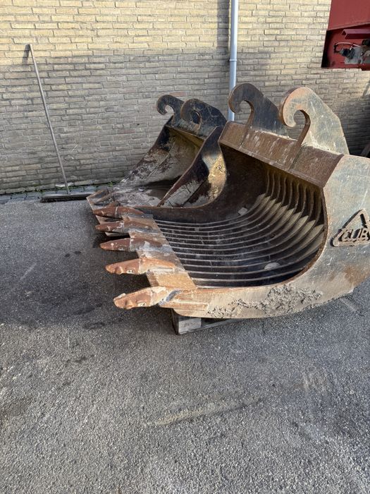 Cupe excavator Lenhoff cw  verchtert cw 30-40
