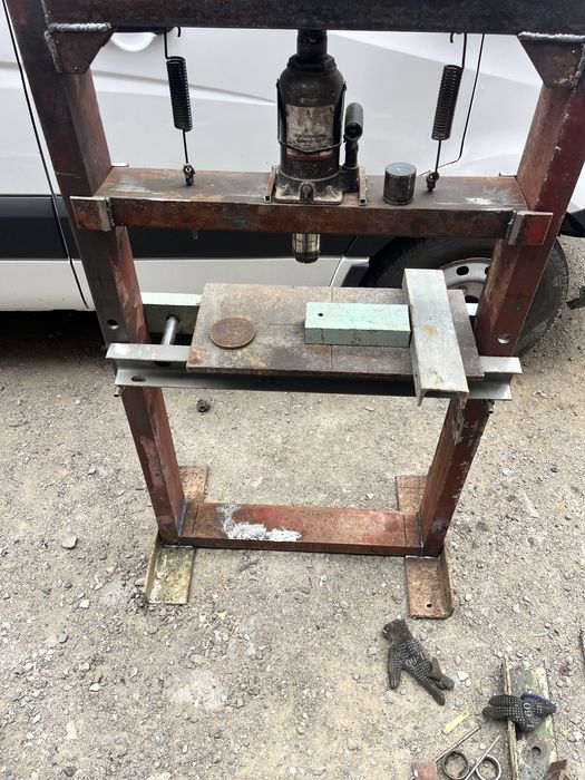 Сдам теплый гараж почасовой