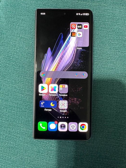 Продается смартфон Tecno phantom v fold 512 gb /12