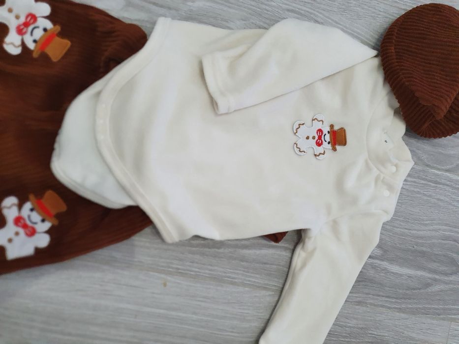 Lot de Crăciun, 6-9 luni