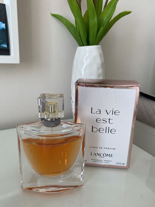 Парфюм La Vie est belle