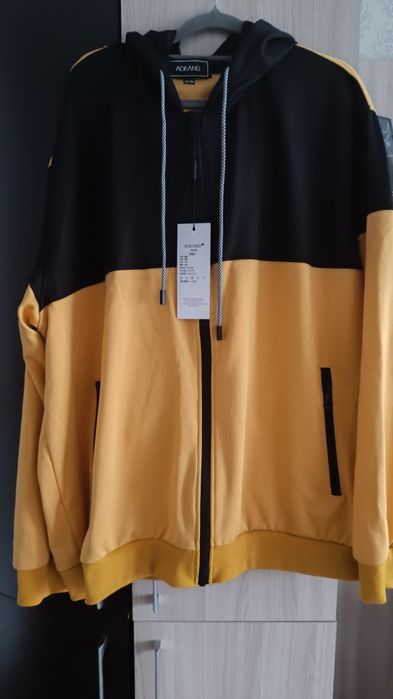 Спортивный костюм