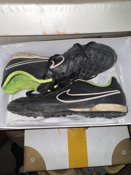 Футбольная обувь