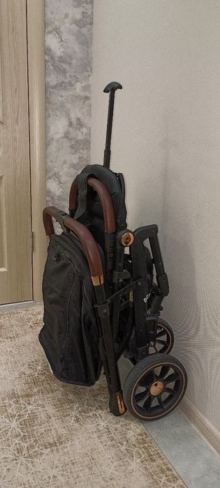 Продам коляску iming baby