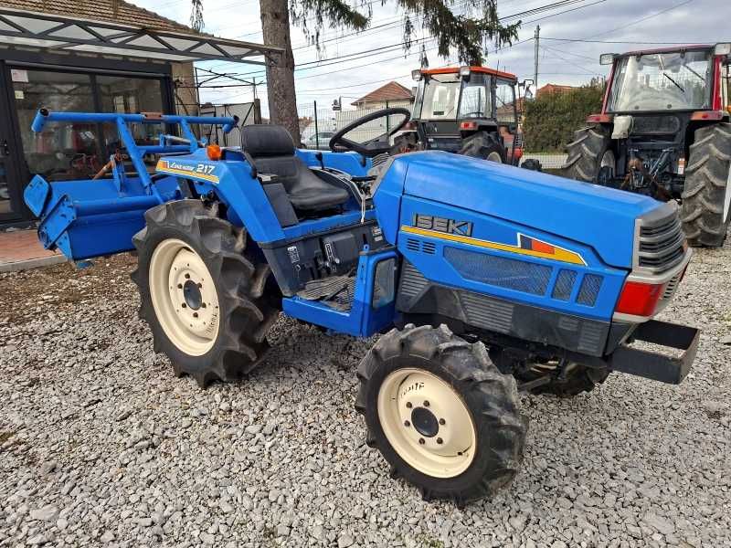 Японски трактор ISEKI TU217 21 к.с. 4WD с фреза - ДЖЕЙ ТРЕЙДИНГ