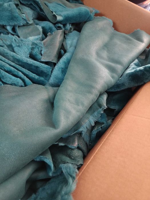 Платове, кожи, ципове, готови шаблони, аксесоари и др.