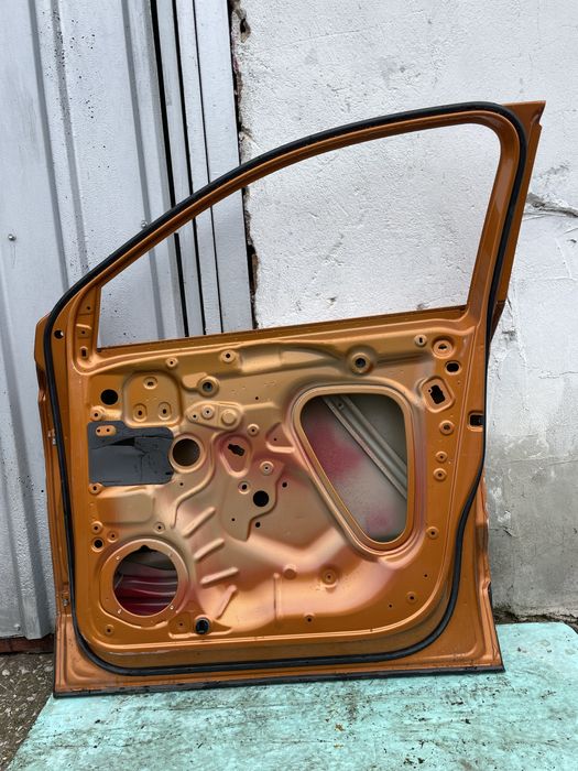 Предна дясна врата за Skoda Karoq Seat Ateca Шкода Карок Атека 2017г-