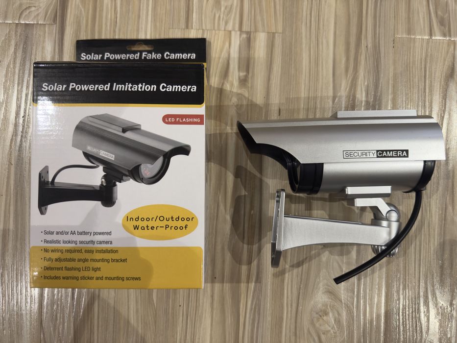 Муляж камеры видеонаблюдения с солнечной батареей