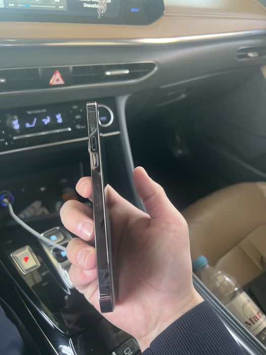 14 Про мах 256 гб