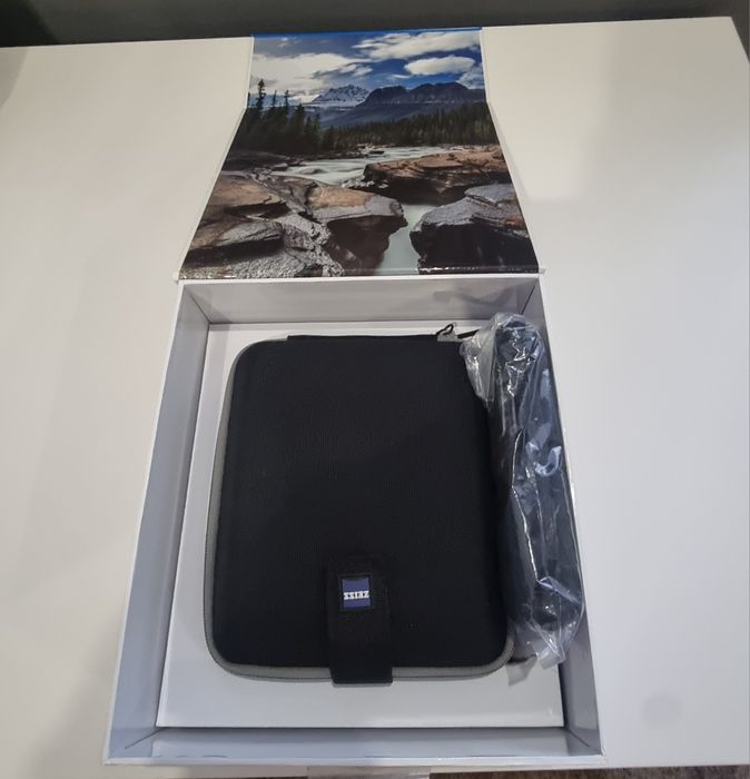 Vand binoclu Zeiss Terra ED 10X42 NOU