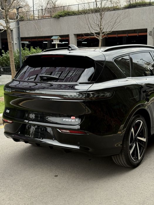 Voyah Free Plus 2026