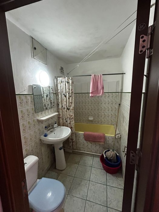 Apartament 2 camere liber