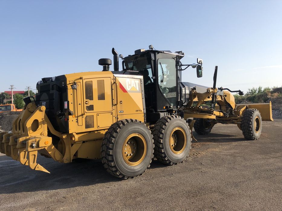 Excavator / demolari / inchiriat