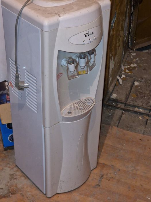 Продам один кулер для воды за 7000