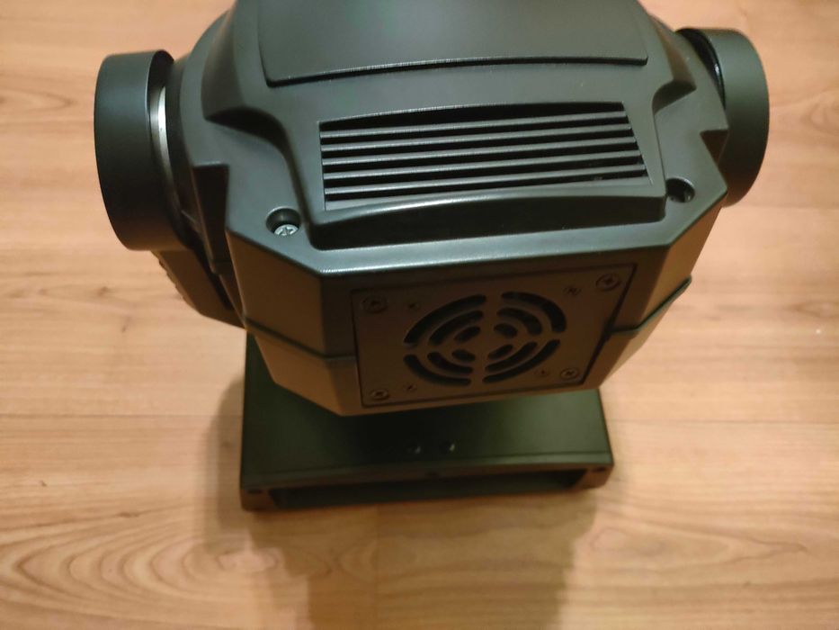 2 moving head Stairville mh x25 NU trimit