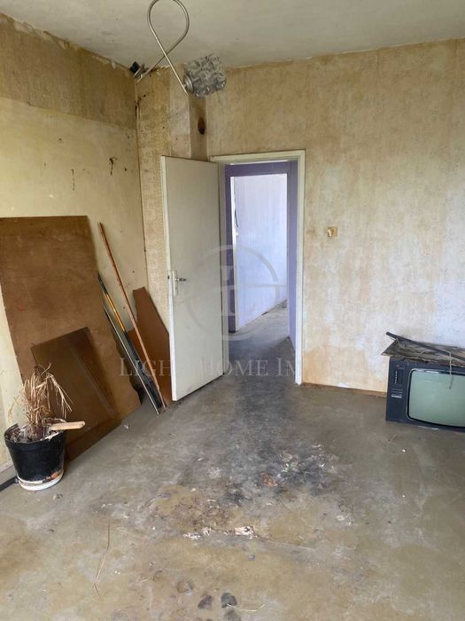 Продава се Двустаен апартамент в Пловдив, Христо Смирненски - 65 кв.м за 1272 €/кв.м - Снимка #1