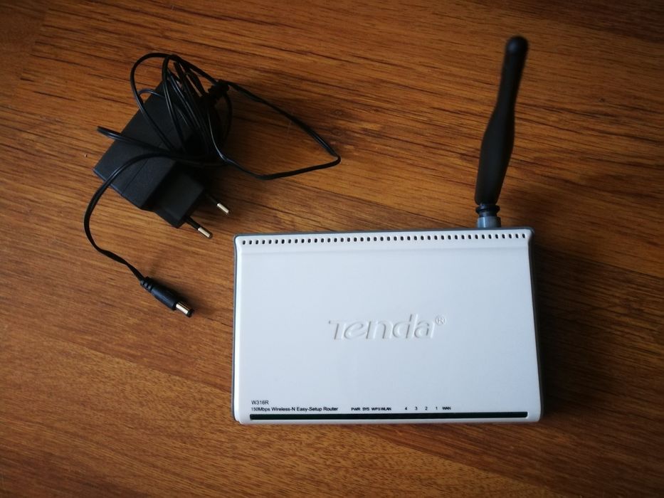 Router Tenda W316R