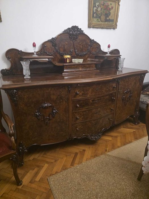 Vand mobila de colectie !