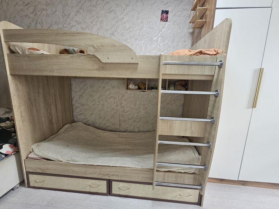 2х ярусная кровать 20.000 торг