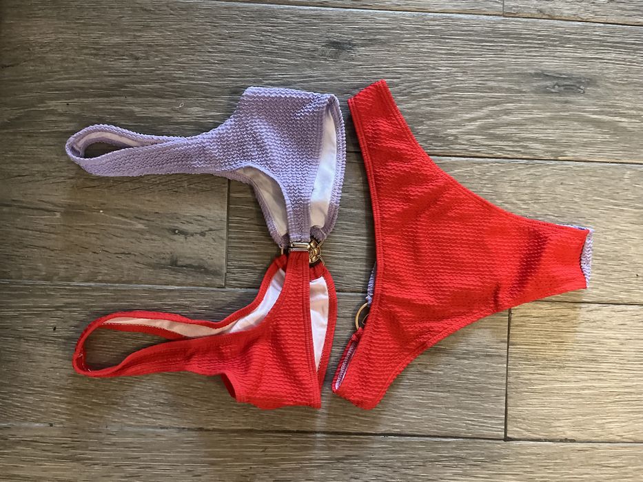 бански от ластична материя с декорации