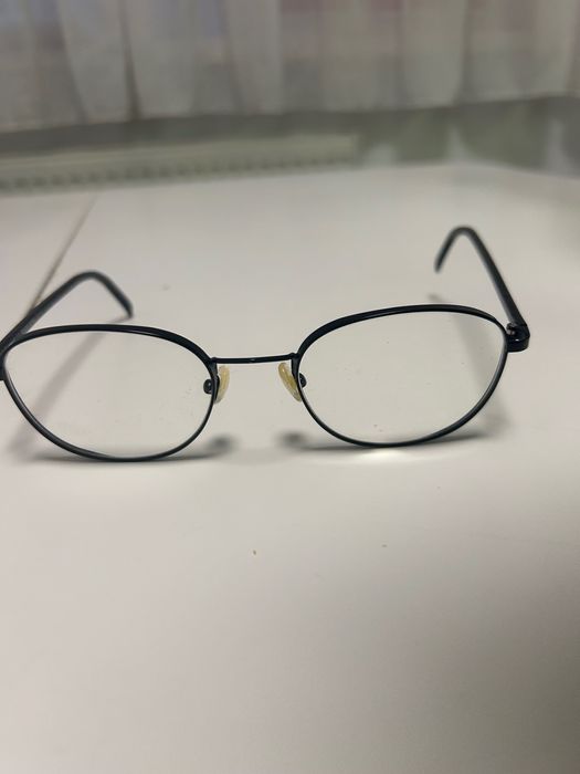 Vand rame de ochelari